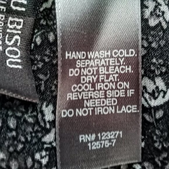 Bisou Bisou Sheer Black & White Lace Trim Top - Picture 6 of 6